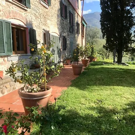 La Madonnina Bed & Breakfast *